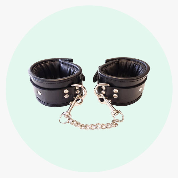 Sex Restraints: Explore the Best Bondage Restraints for Sex Lovers Sex Restraints: Explore the Best Bondage Restraints for Sex Lovers