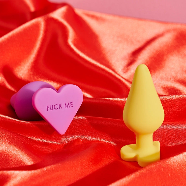 Play With Me! Naughtier Candy Heart Spank Me Butt Plug Lovers Play With Me! Naughtier Candy Heart Spank Me Butt Plug Lovers