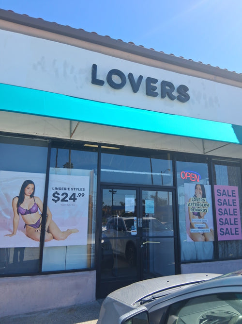 Lovers San Clemente Storefront