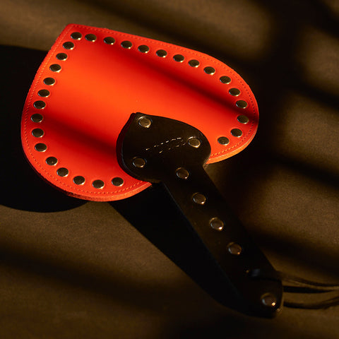 Rouge_Leather_Heart_Paddle