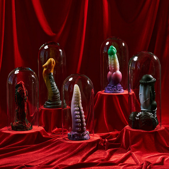 Creature Cocks Venom Dildo  Lovers