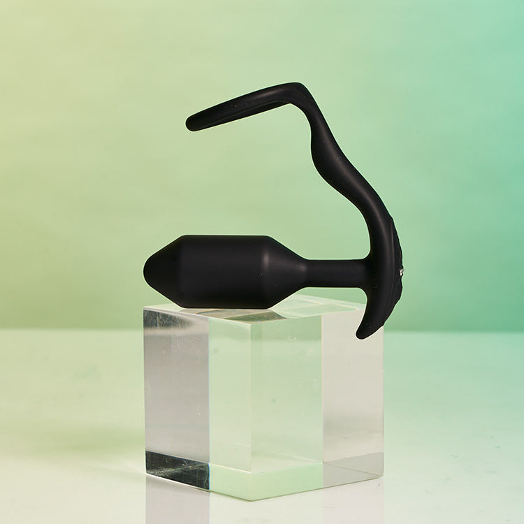 b-Vibe Medium Vibrating Snug & Tug Lovers b-Vibe Medium Vibrating Snug & Tug Lovers