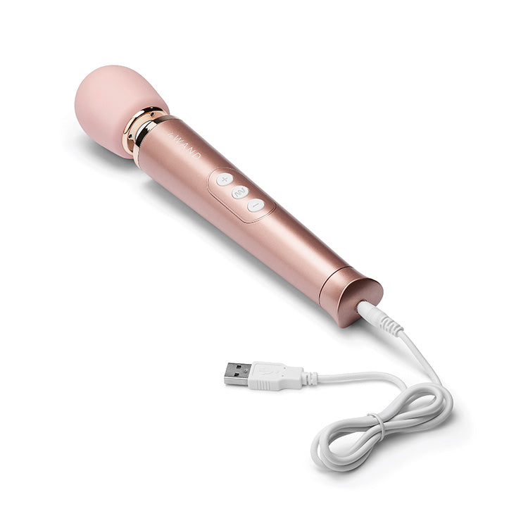 Le_Wand_Petite_Rose_Gold_Massager_Charge
